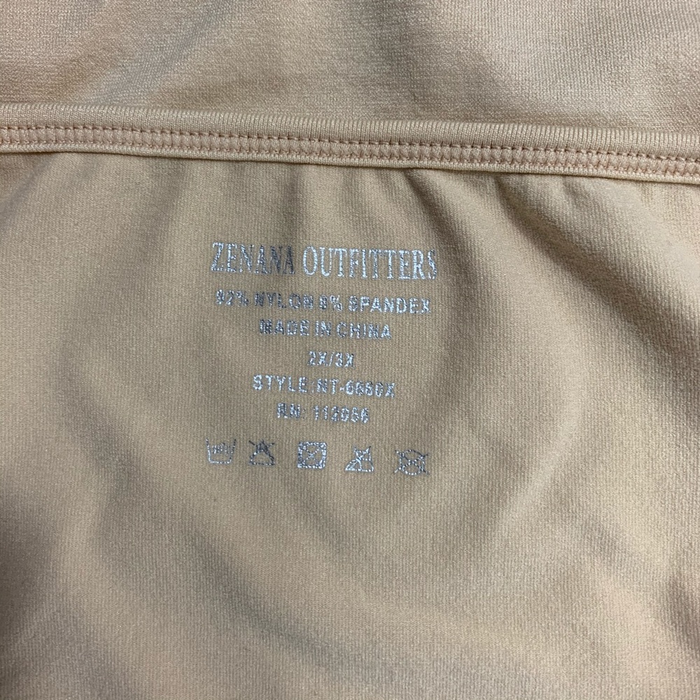 Trio of Zenana Outfitters Stretchy Tank Tops - Picture 10 of 11